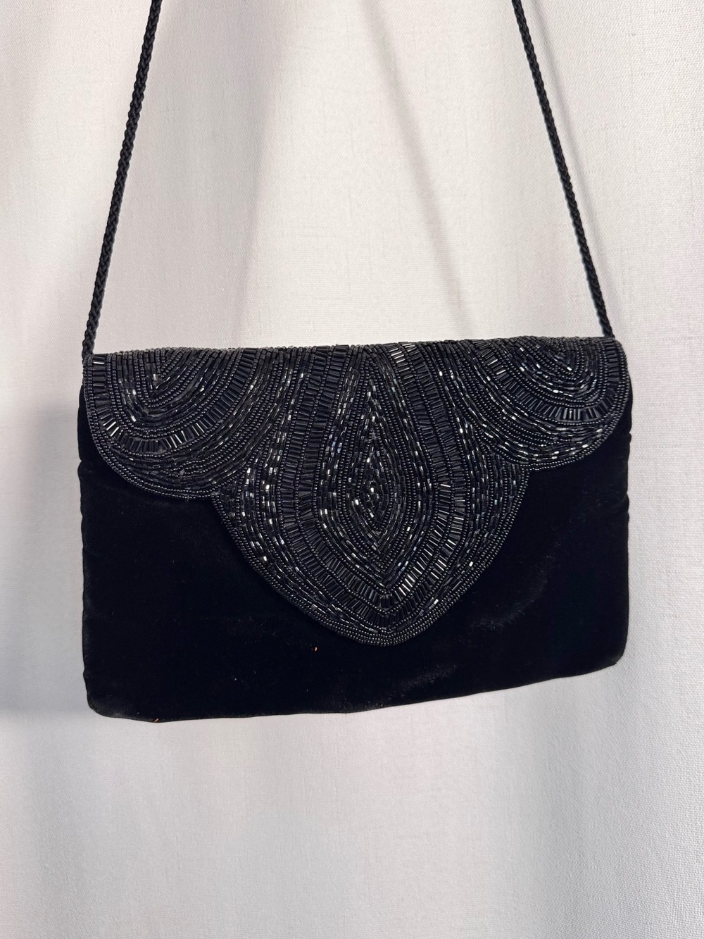 Vintage La Regale Black Velvet Beaded Clutch Purse